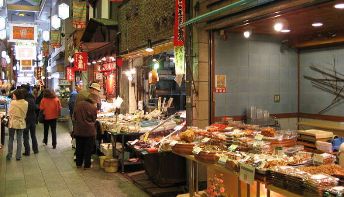 Nishiki Food Market 