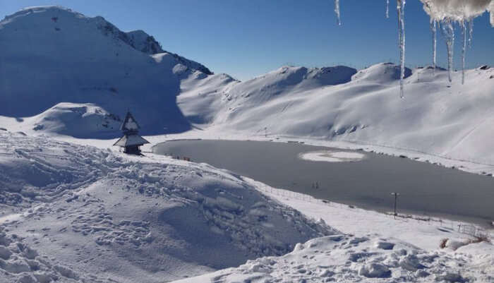 Prashar Lake