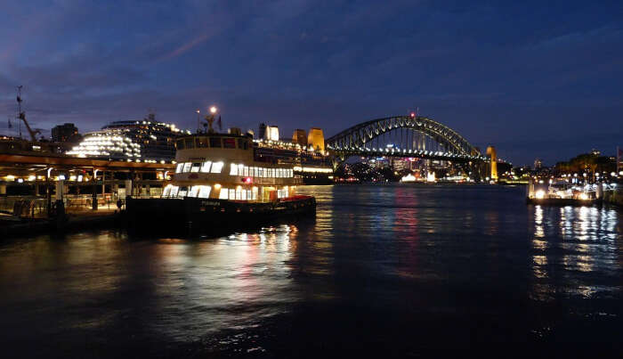 Sydney Harbour Dinner Cruise