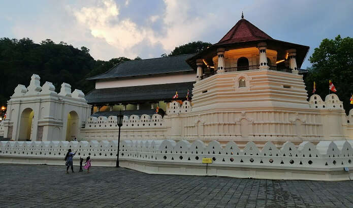 Temple of the Tooth of Relic