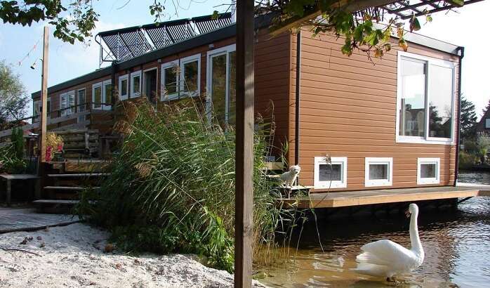 Windmill Houseboat