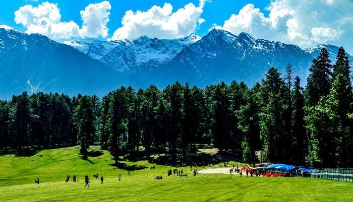 Enjoy horse riding and other activities at Pahalgam