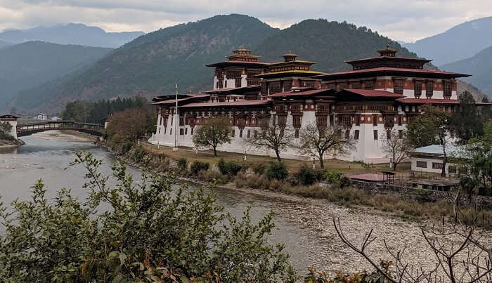 visited to best monastries of Bhutan