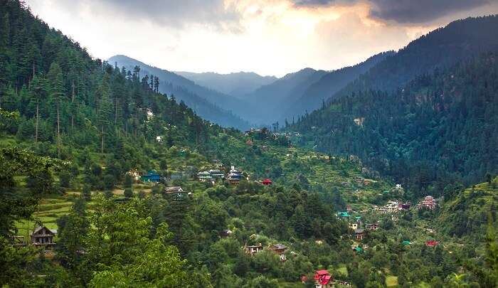 Jibhi mountains valley