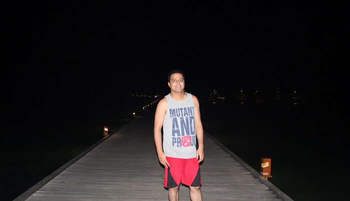 had fun time while exploring the villa at night