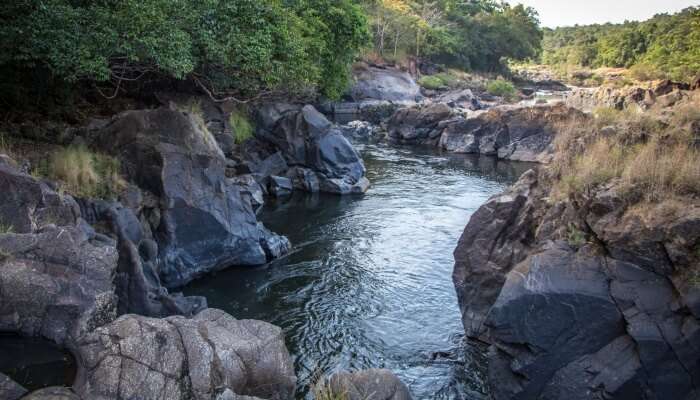 Jomlu Theertha Waterfall is one of the scenic places to visit in Udupi. 