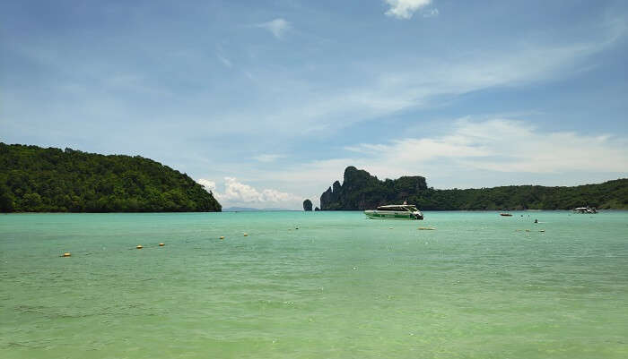 Phi-Phi islands beach