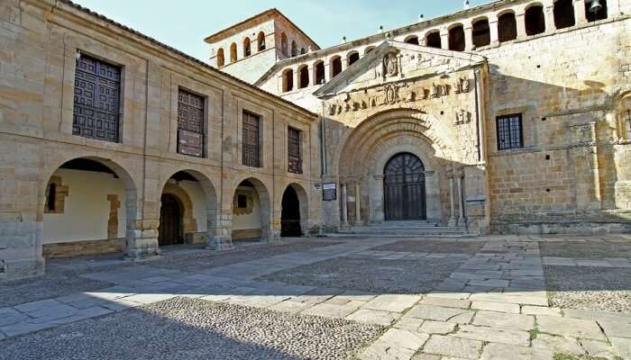 Santillana Del Mar