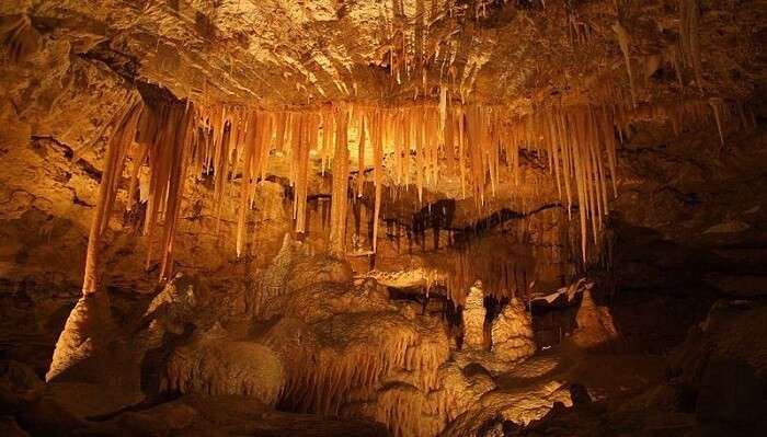 Waulpane Cave