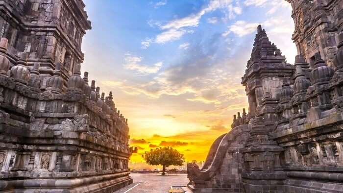 28 Beautiful Places in Indonesia Every Tourist Must Visit In 2023!