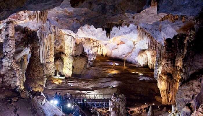 massive collection of stalactite rocks