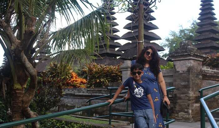 visited to ubud temple with kid