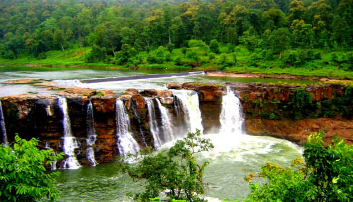 Saputara is one of the best weekend getaways from Mumbai for nature lovers