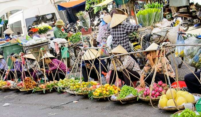 fruit vendors at old market