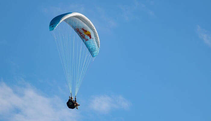 Paragliding