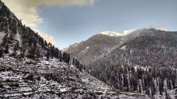 snowfall in kasol