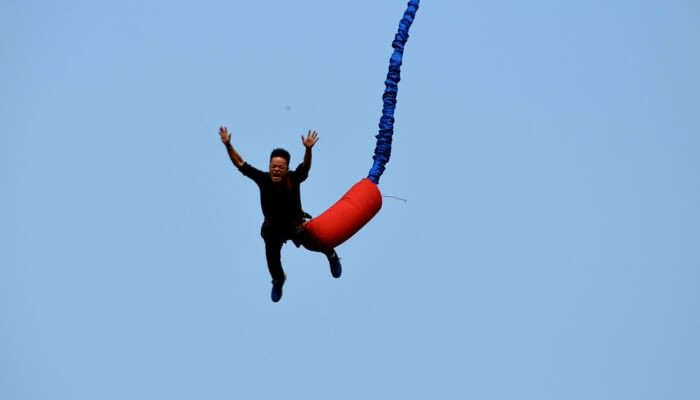 Man In a Bungee