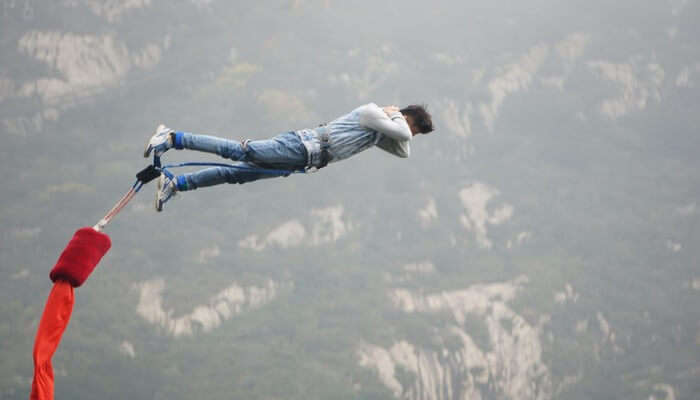 Bungee Jumping