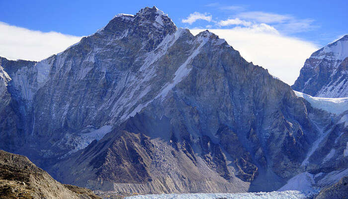 Snow Clad Everest Mountains