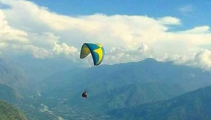 Paragliding In Bijli Mahadev In Manali