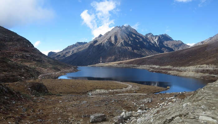 Sela Pass