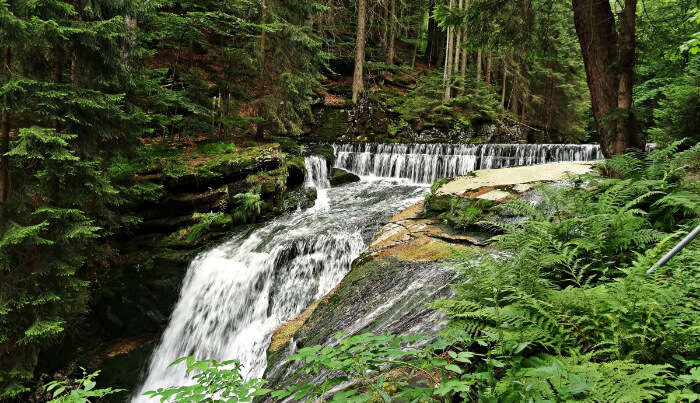 Waterfall Trekking Place