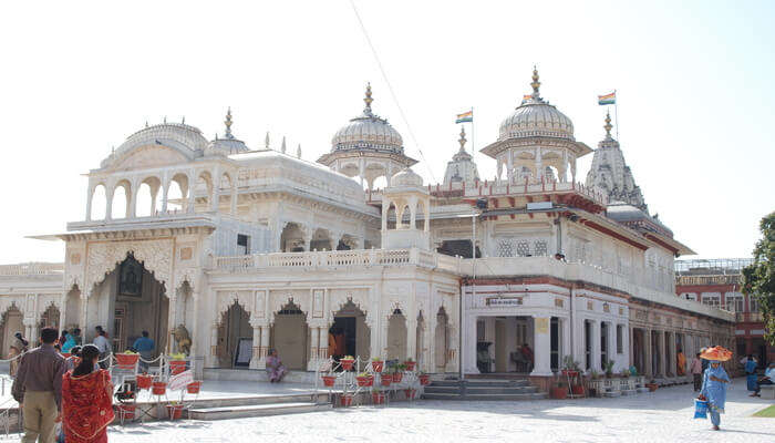 The Shri Mahavir Ji Temple