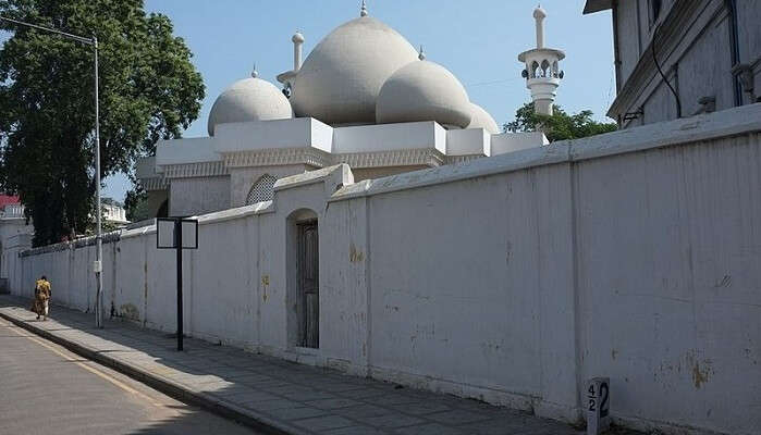 Thousand Lights Mosque