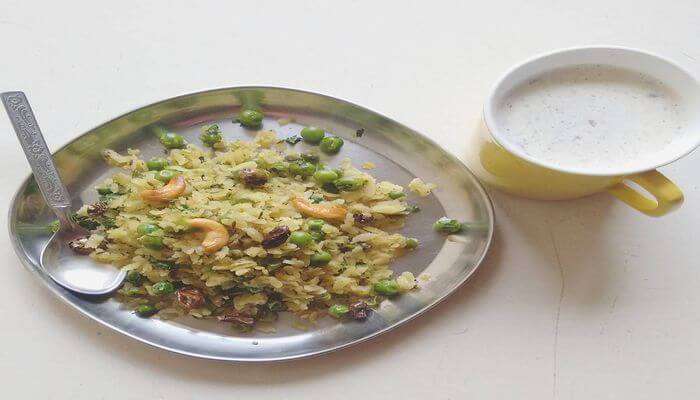 Fried Soaked Rice With Peas