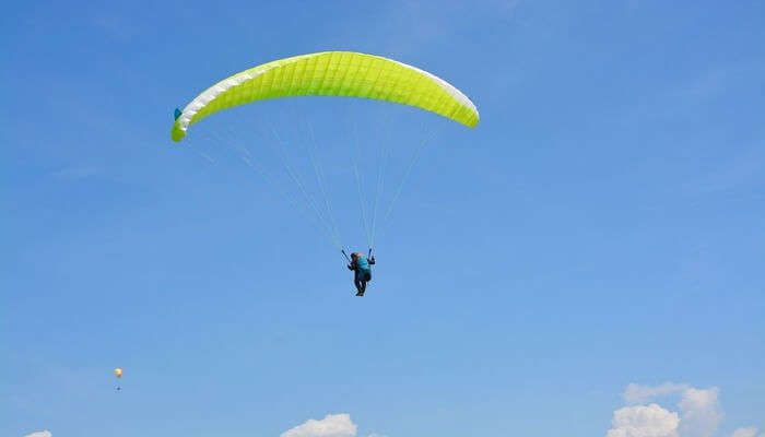 Paragliding