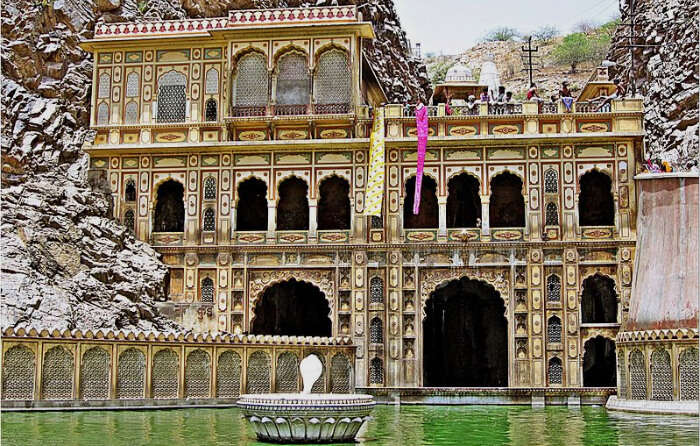 places to visit in jaipur during summer