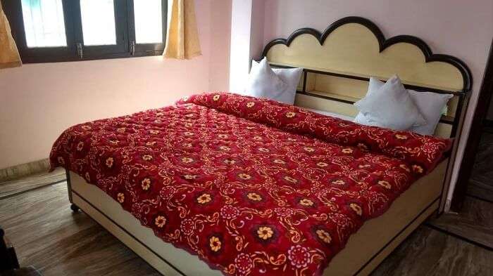 Hotel Room In Tirupati