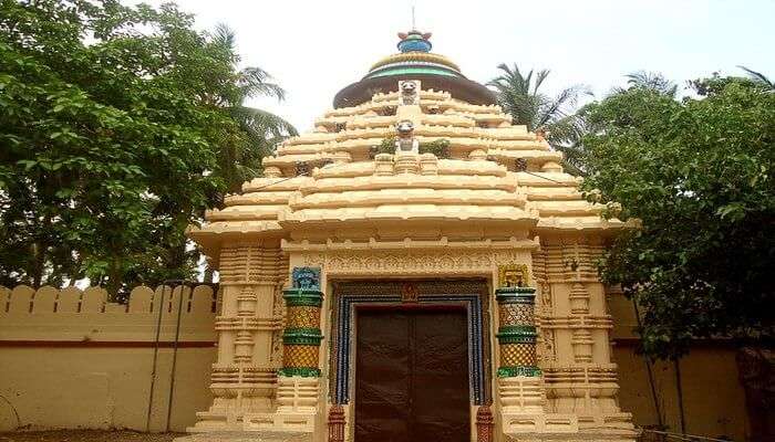 A wonderful view of the entrance of Gundicha Temple which is one of the top attractions in Puri