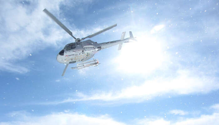 Heli-Skiing