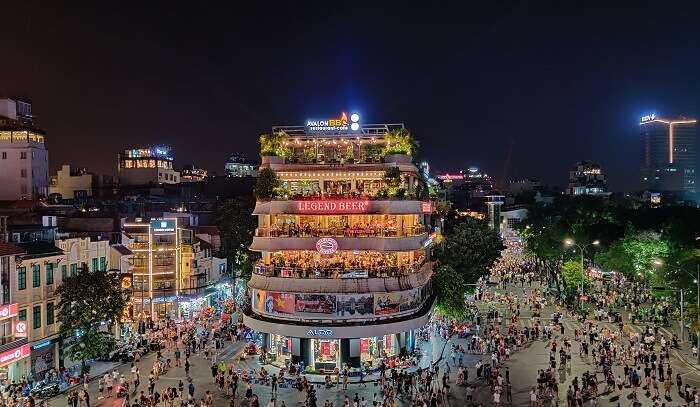 nightlife of the Vietnam