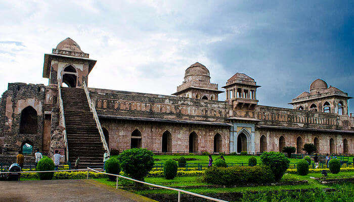 Awesome Jahaz_Mahal in Mandu