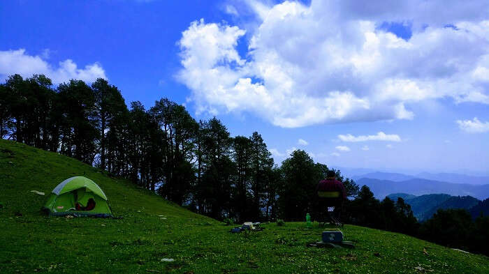 Jalori Pass, one of the best places to visit in Jibhi.