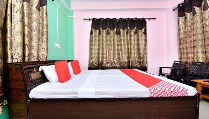 KY Home Stay bed