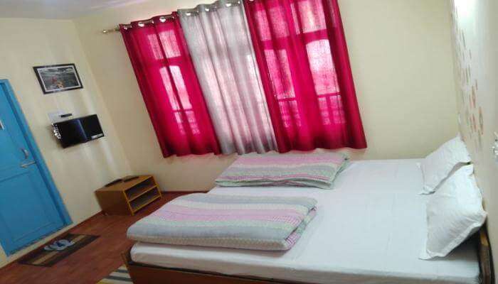 Mangalam Guest House