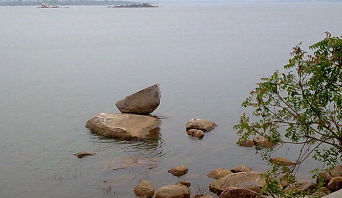 Osman Sagar Lake in Telangana