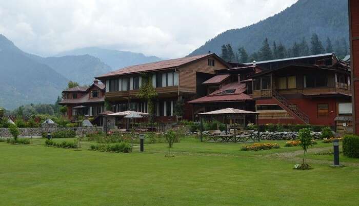 Pahalgam Hotel 12 Dec 