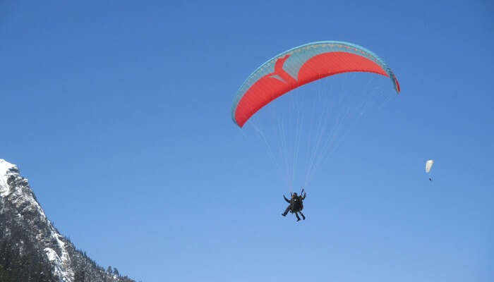 Paragliding