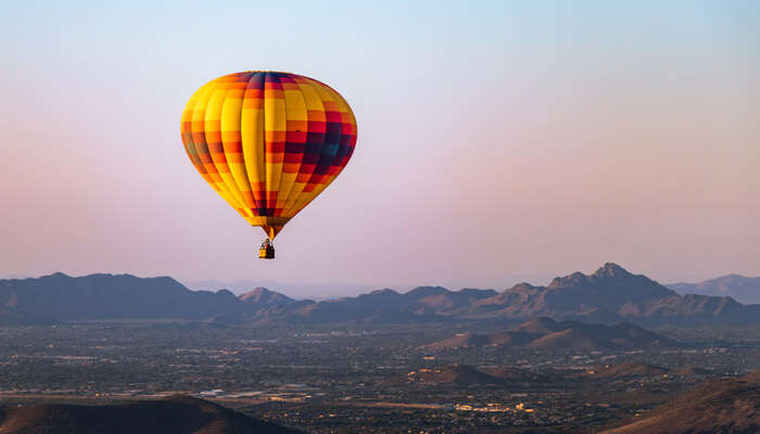 hot air balloon