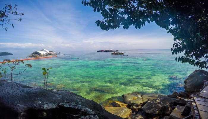 A jaw-dropping view of Lang Tengah Island which is one of the amazing Malaysia Islands