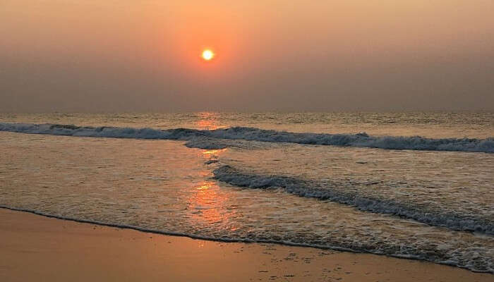A mesmerising view of sunset at Puri Beach, one of the tourist attractions in Puri