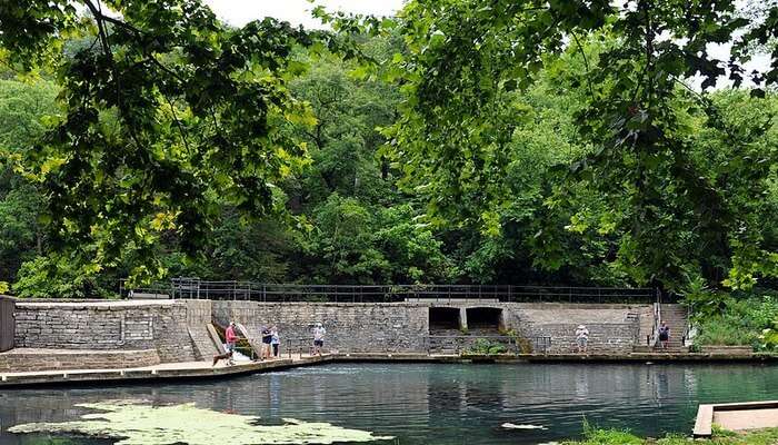 Roaring River State Park