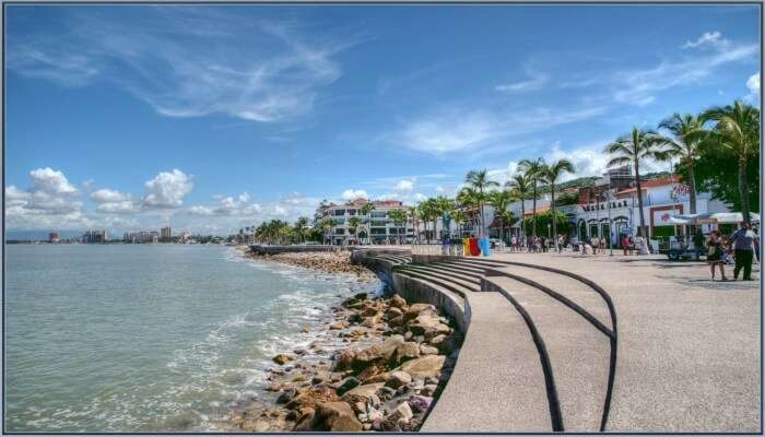 Stroll at El Malison Beach