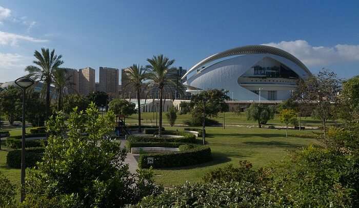 Turia River park