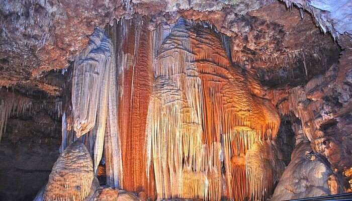 Talking Rocks Cavern