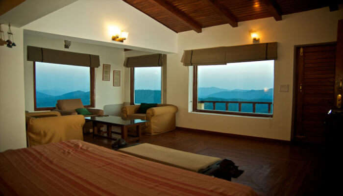 Tranquility In The Himalayas-3 BHK Homestay's room